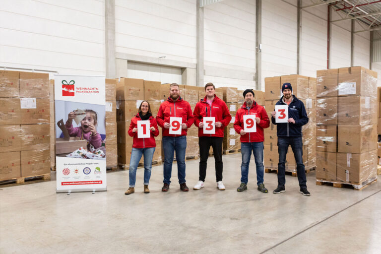19.393 Weihnachtspackerl aus ganz Österreich auf dem Weg nach Rumänien